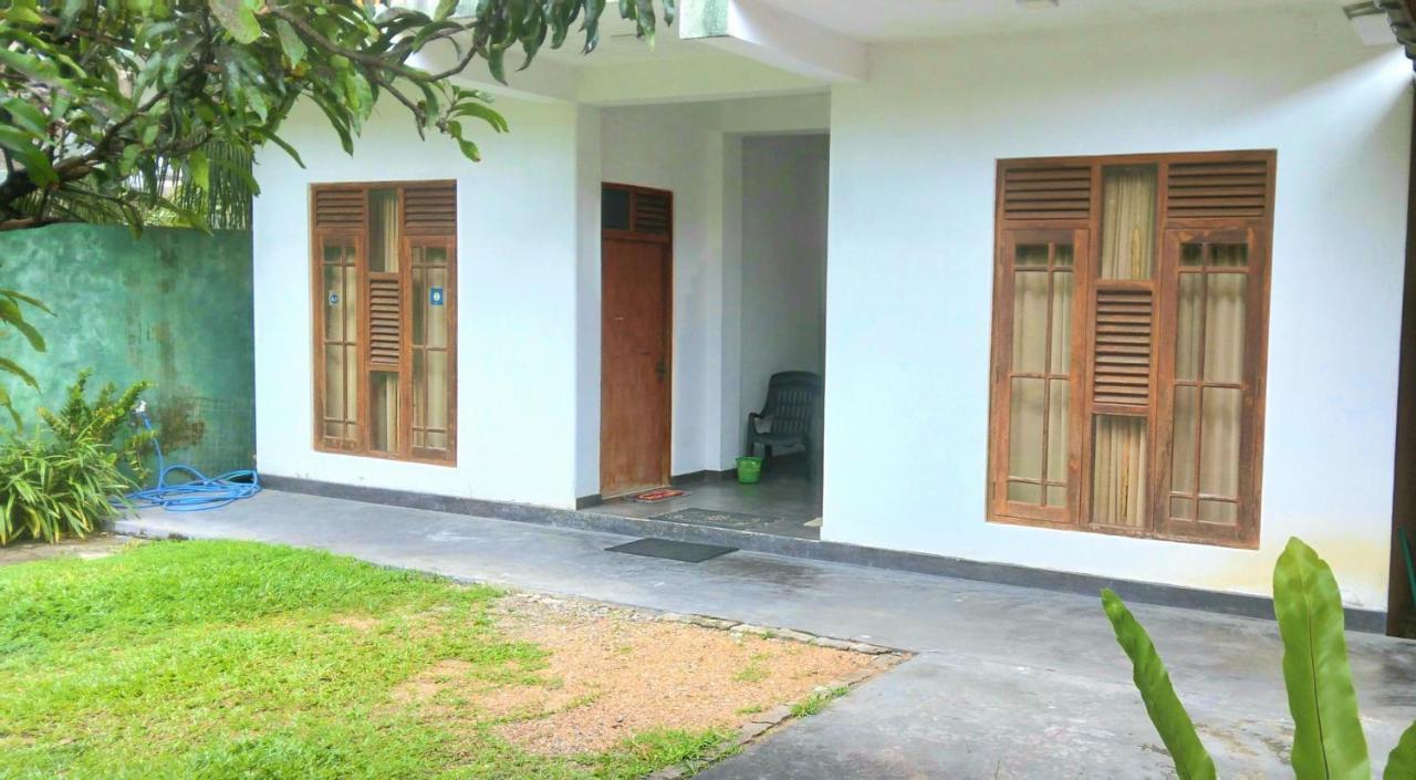 Hotel Hector House Weligama Exterior foto