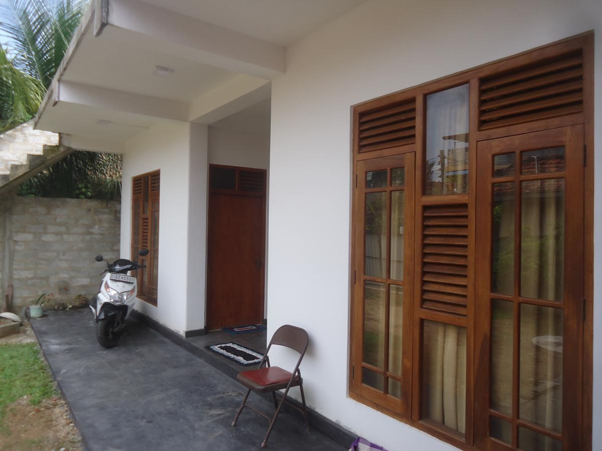 Hotel Hector House Weligama Exterior foto